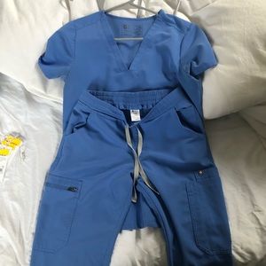 FIGS (Wearfigs) Ceil Blue set